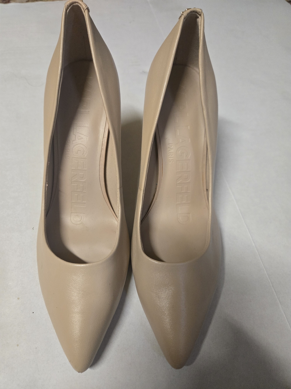 Karl Lagerfeld Nude Pointed-Toe Leather Pumps Size 8.5